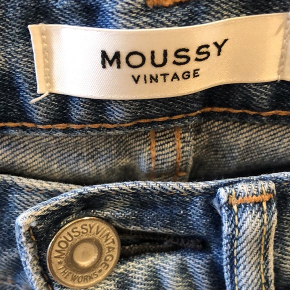 MOUSSY VINTAGE DISTRESSED GLENDELE SKINNY JEANS - Picture 2 of 11